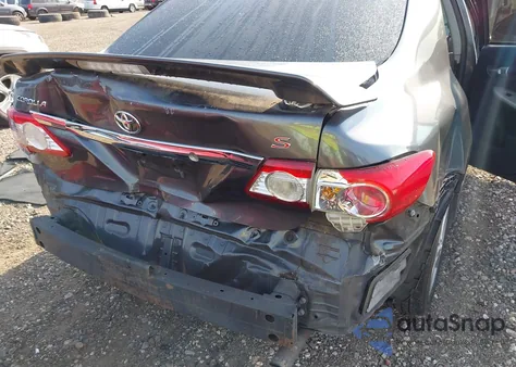 2012 Toyota Corolla S z USA, uszkodzony, nr VIN 2T1BU4EE5CC804961